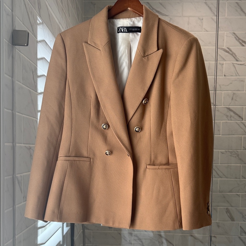 Zara Women's Camel Double-Breasted Blazer